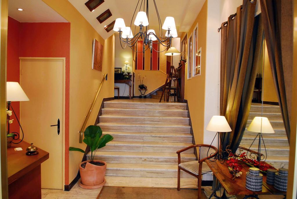 אלס Logis Hotel Orly מראה חיצוני תמונה