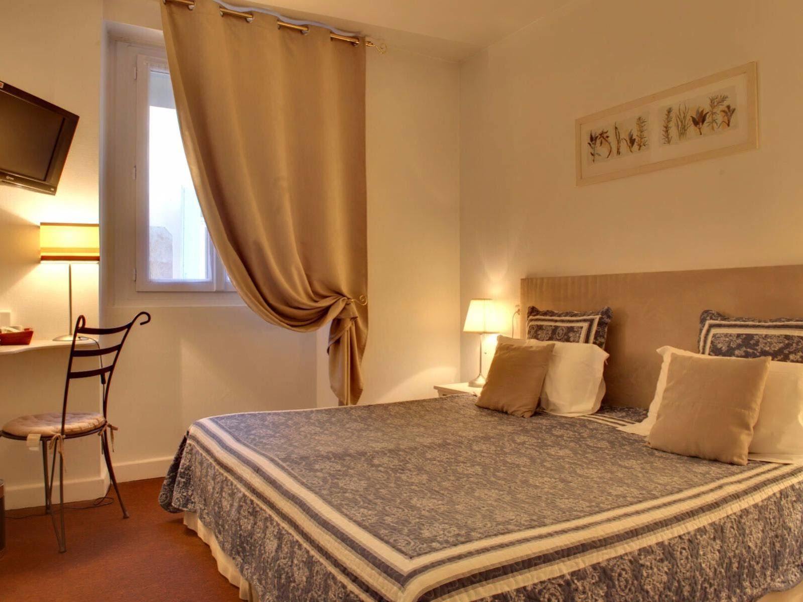 אלס Logis Hotel Orly מראה חיצוני תמונה