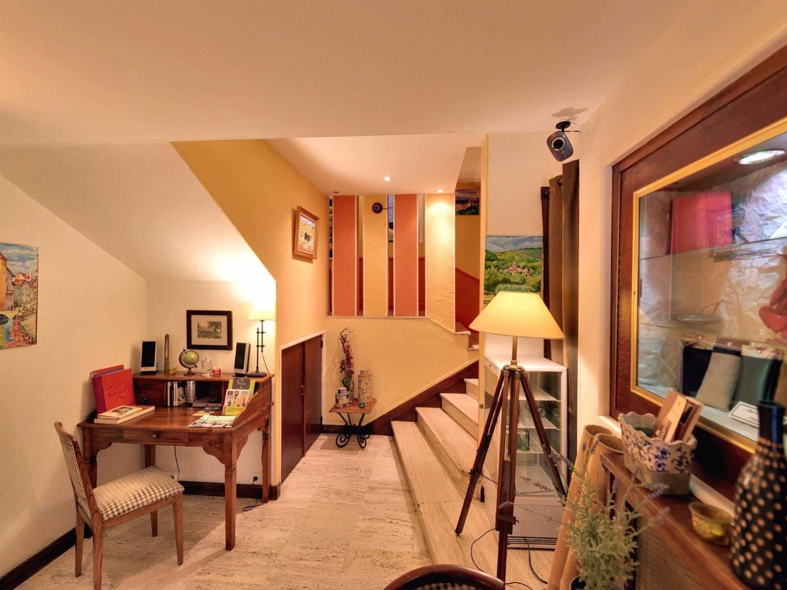 אלס Logis Hotel Orly מראה חיצוני תמונה