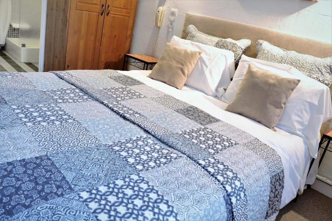 אלס Logis Hotel Orly מראה חיצוני תמונה